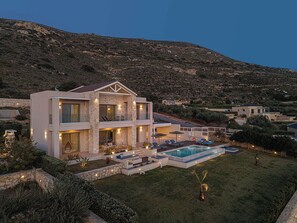 Villa Mare | Zimmersafe, individuell dekoriert, individuell eingerichtet