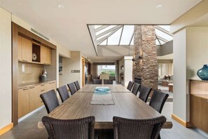 Dining - Incognito—An Exclusive Oceanfront Estate (Gracetown)