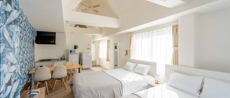 1 bedroom, desk, free WiFi