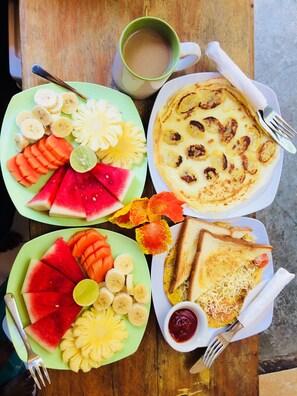 Breakfast meal - Nelly Bungalows (Gili Air)