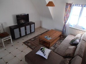 Appartement (Jersey) | Aire de séjour | Téléviseur à écran plat