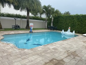 Outdoor pool, a heated pool