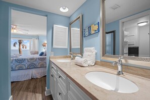 Bathroom - Ocean Views From Your Own Balcony, 3 Bedroom Villa, 634 New Haven Court (Fripp Island)