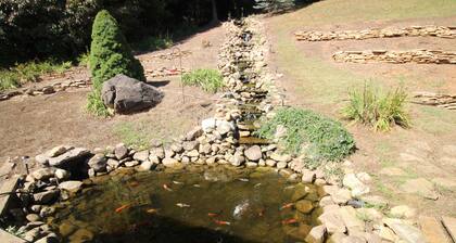 Hot Tub + Fireplace = The Perfect Sept Getaway @ The Ponderosa