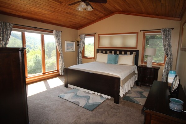 4 habitaciones, tabla de planchar con plancha y wifi gratis 