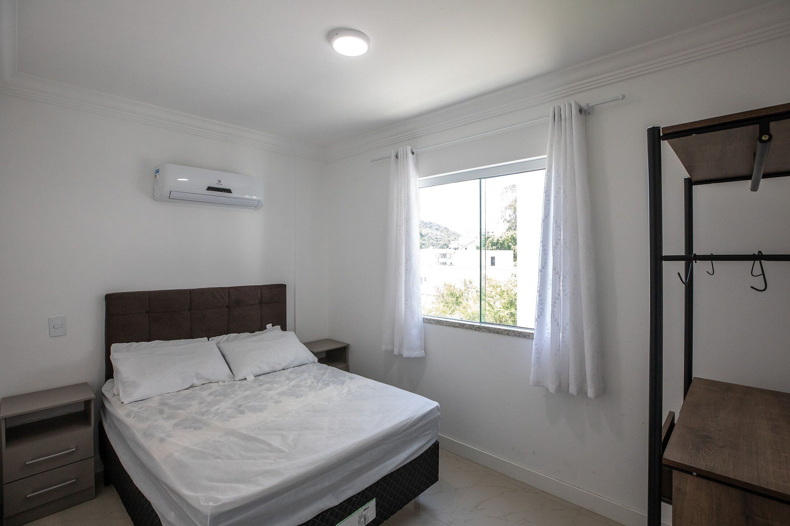 เบสิกอพาร์ทเมนท์ | พื้นที่ทำงานแบบใช้แล็ปท็อป, เตารีด/โต๊ะรีดผ้า, Wi-Fi ฟรี