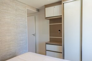 基本公寓 | 筆電工作空間、熨斗/熨衣板、免費無線上網