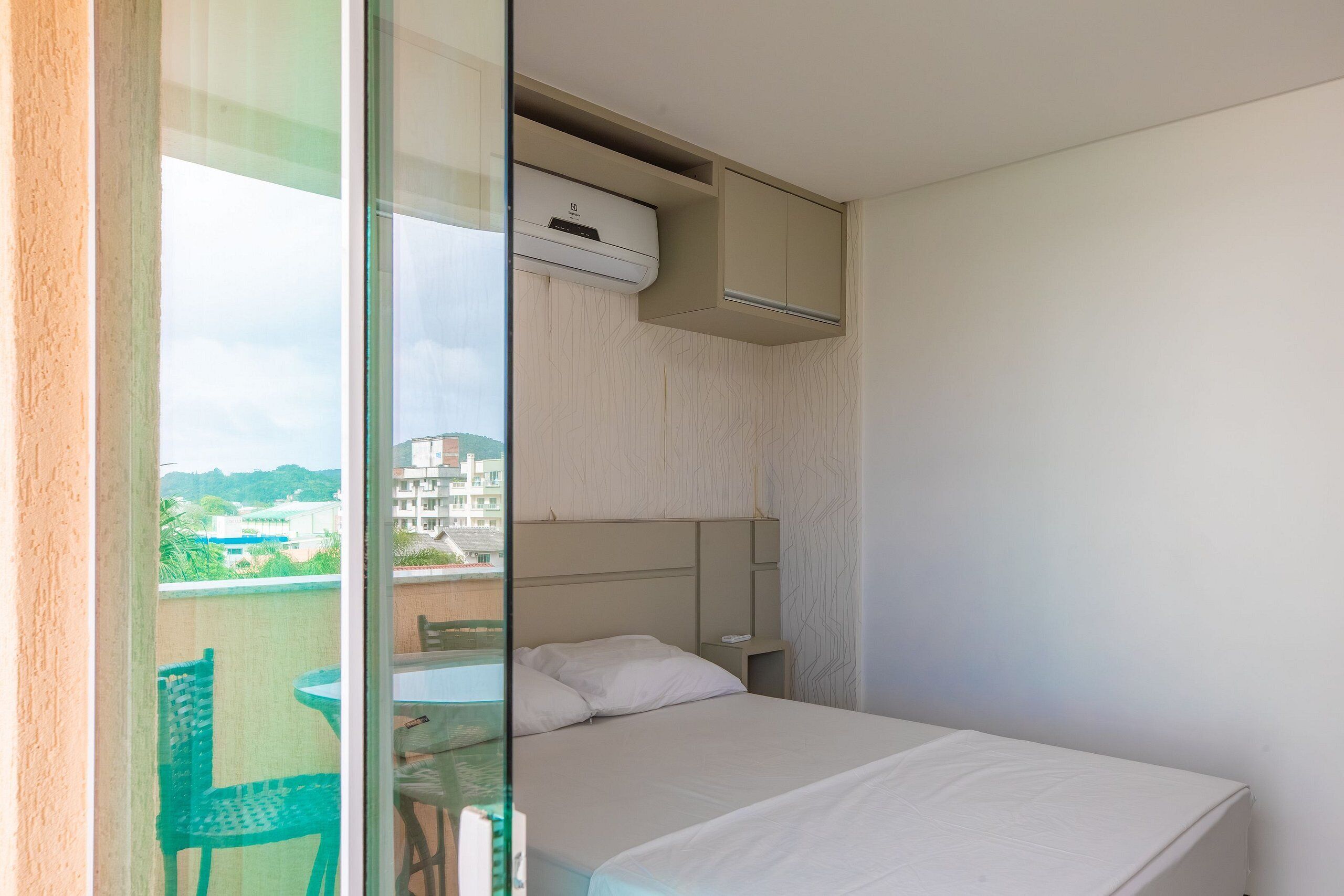 奢華公寓 | 筆電工作空間、熨斗/熨衣板、免費無線上網