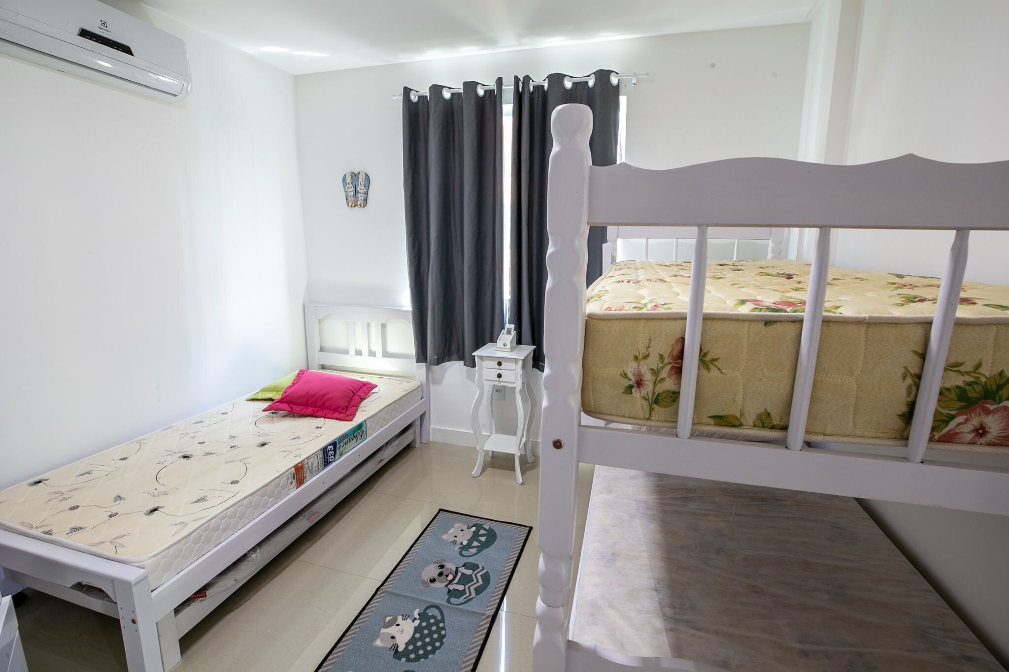 เบสิกอพาร์ทเมนท์ | พื้นที่ทำงานแบบใช้แล็ปท็อป, เตารีด/โต๊ะรีดผ้า, Wi-Fi ฟรี