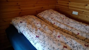 Cottage, 1 Bedroom | 1 bedroom, free WiFi, bed sheets