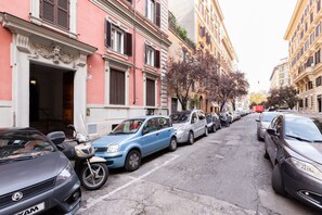 Property grounds - SPOTinROME Ennio Visconti Architect Home (Roma)