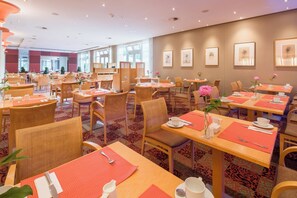 Breakfast area - Castello Apartments (Adendorf)