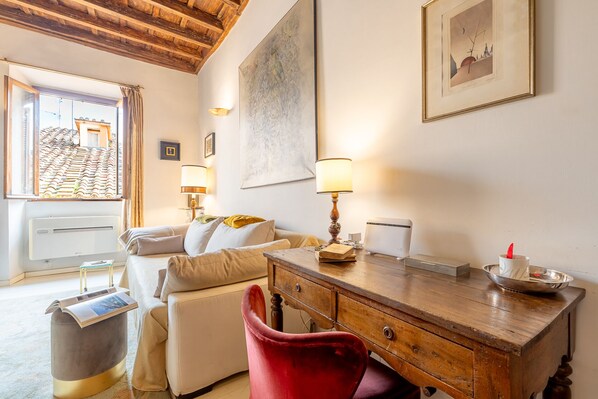 Interior - LIVE THE ROMA HEART: STYLISH HOME&BEST COMFORT. (Roma)