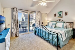 2 makuuhuonetta, silitysrauta/-lauta, ilmainen Wi-Fi, vuodevaatteet