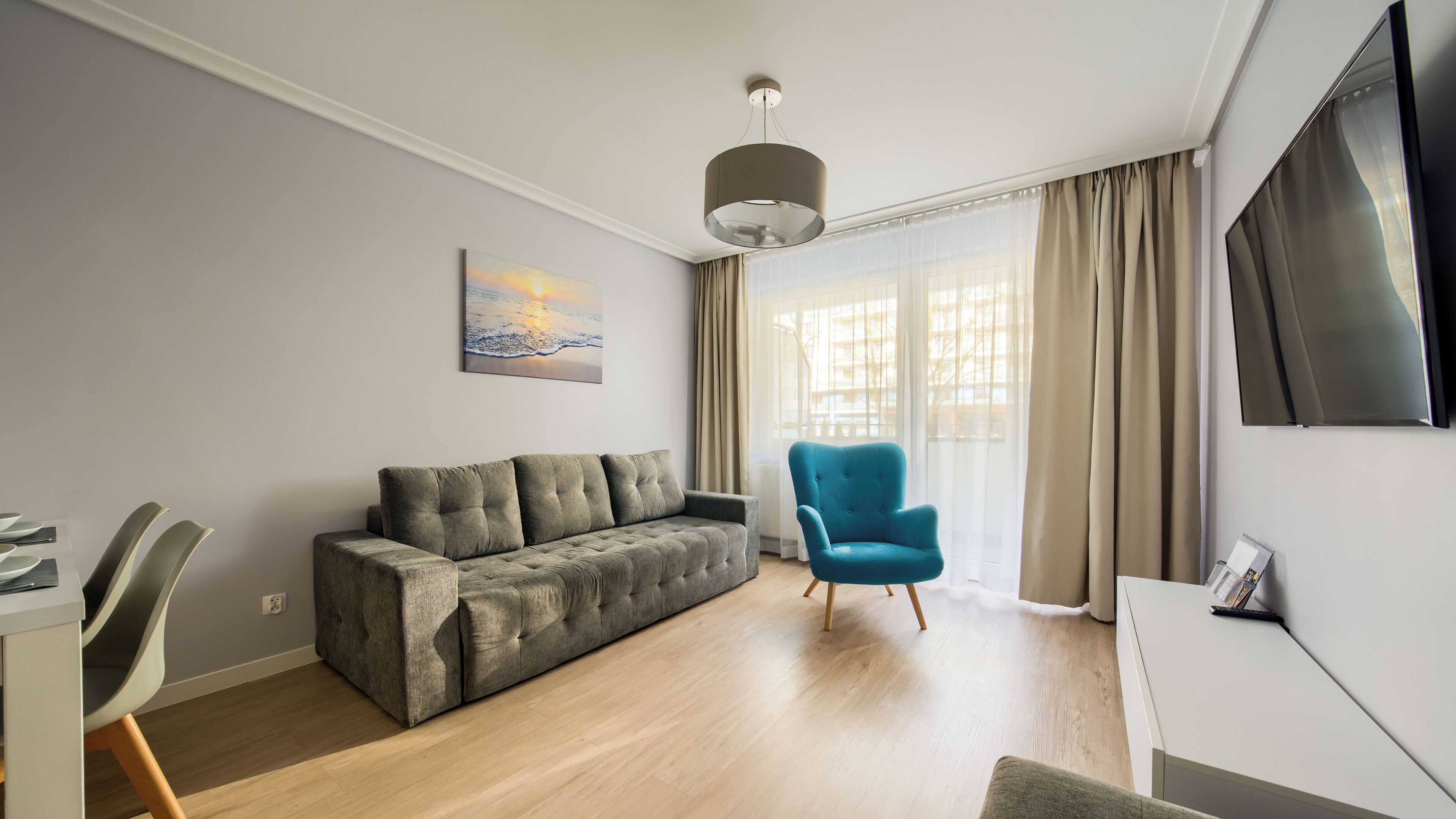 Apartment | Living area | TV