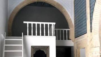 Suite Royal (Alyssa) | 1 dormitorio, minibar, escritorio