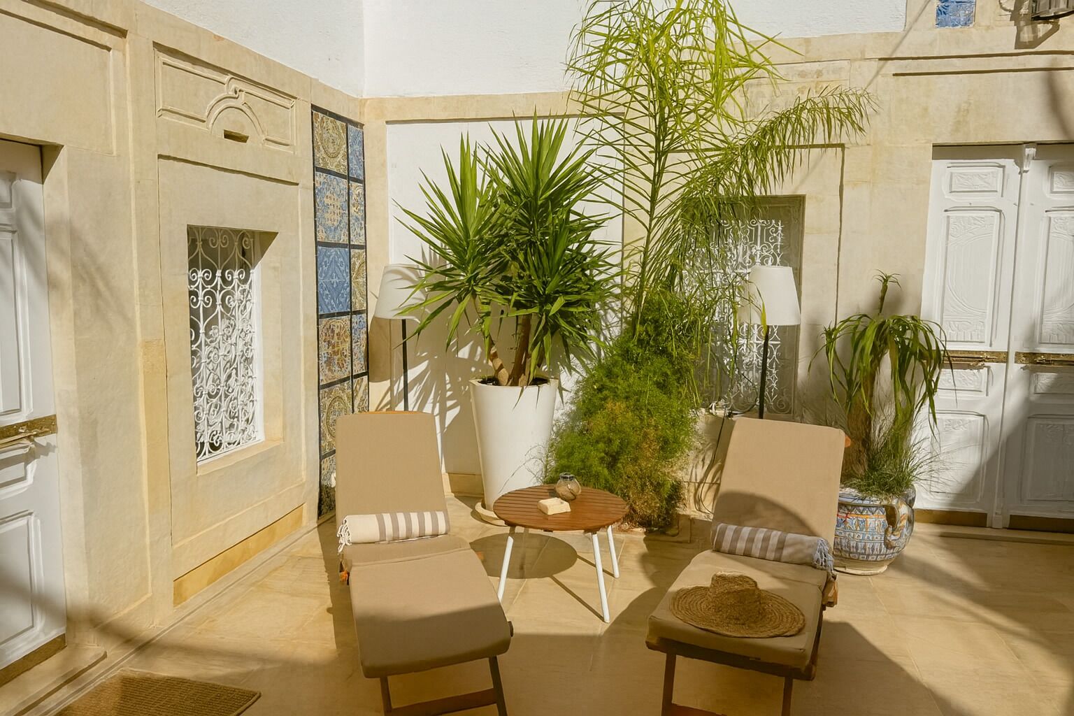 Superior Suite, Courtyard View | Terrace/patio