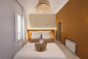 Habitación estándar | Minibar, escritorio, espacio para trabajar con laptop y wifi gratis 