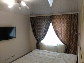 2 bedrooms, WiFi, bed sheets