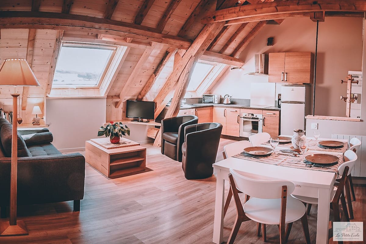 Cottage tiện nghi đơn giản, có phòng tắm riêng, quang cảnh núi (4 étoiles) | Nội thất