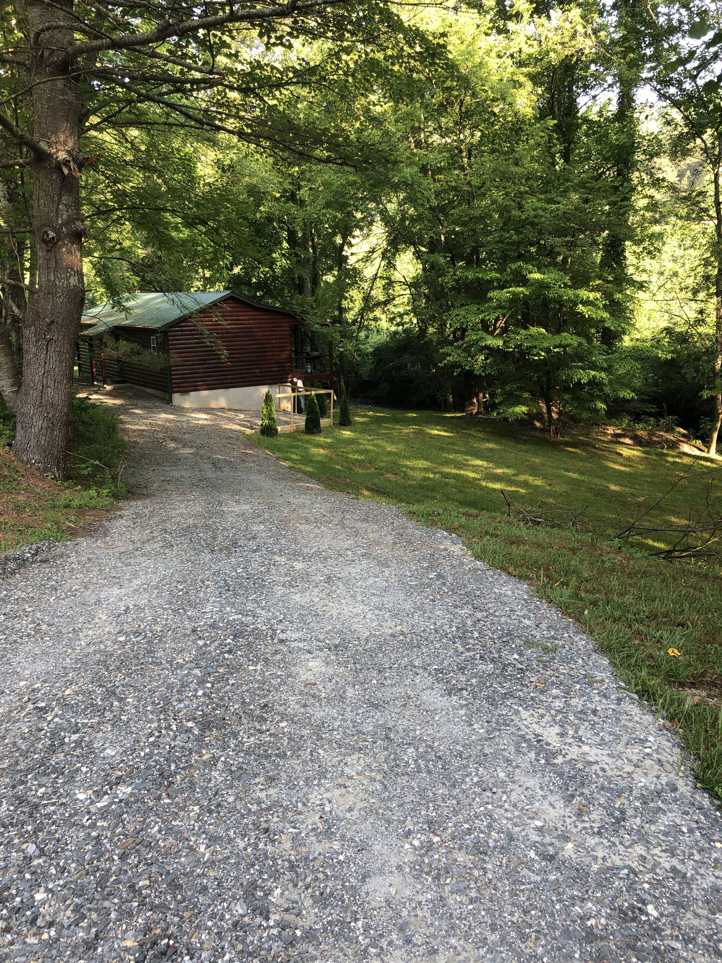 14 Best PetFriendly Cabins Near Cherokee, North Carolina Updated