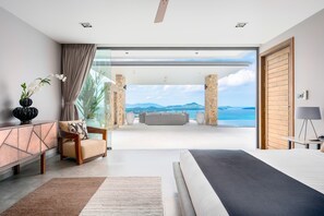 3 soveværelser, pengeskab på værelset, strygejern/strygebræt