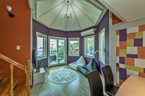 Room (203) | Living area | 55-inch flat-screen TV with cable channels, TV, pay movies