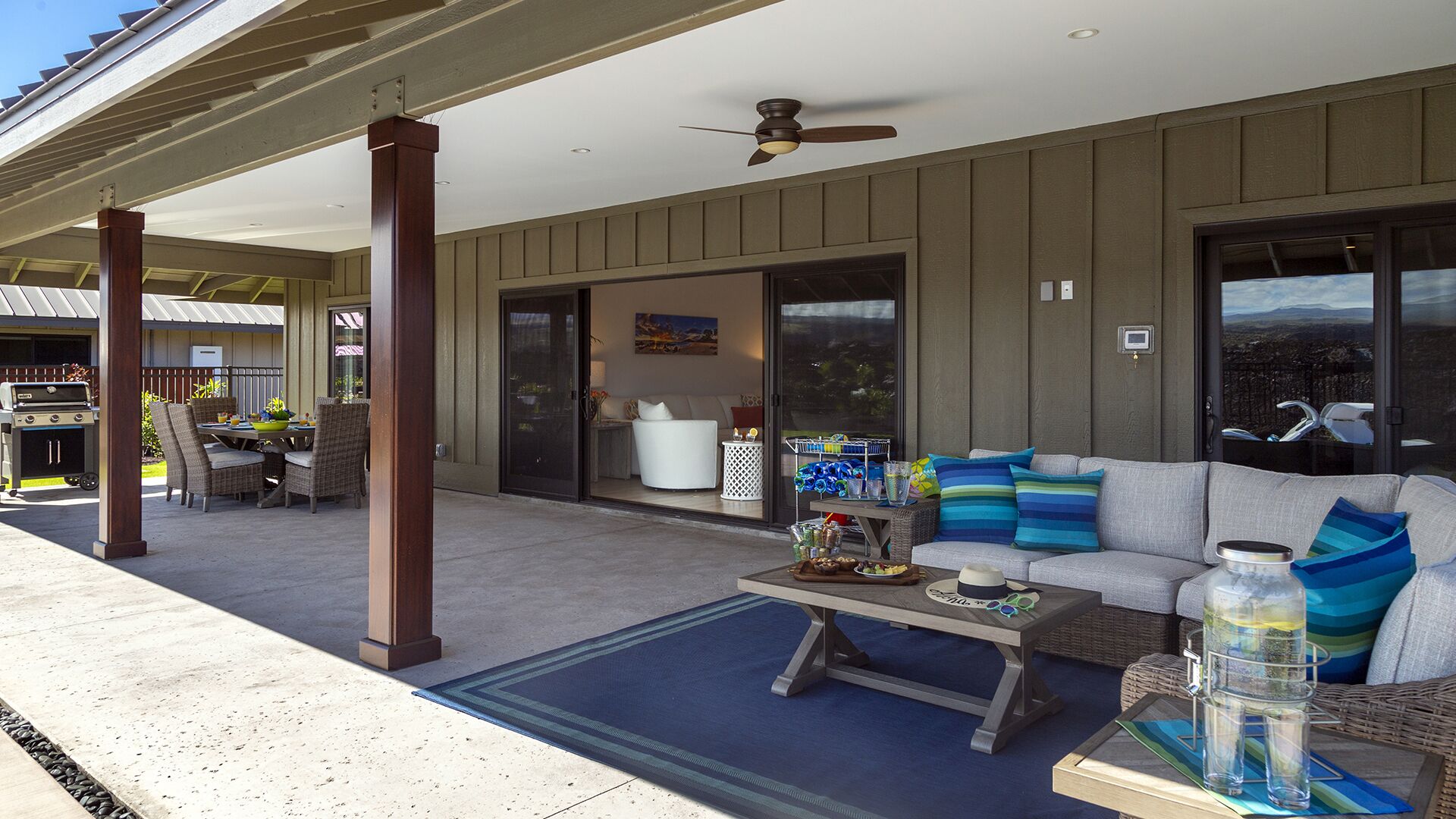 تناول الطعام بالخارج