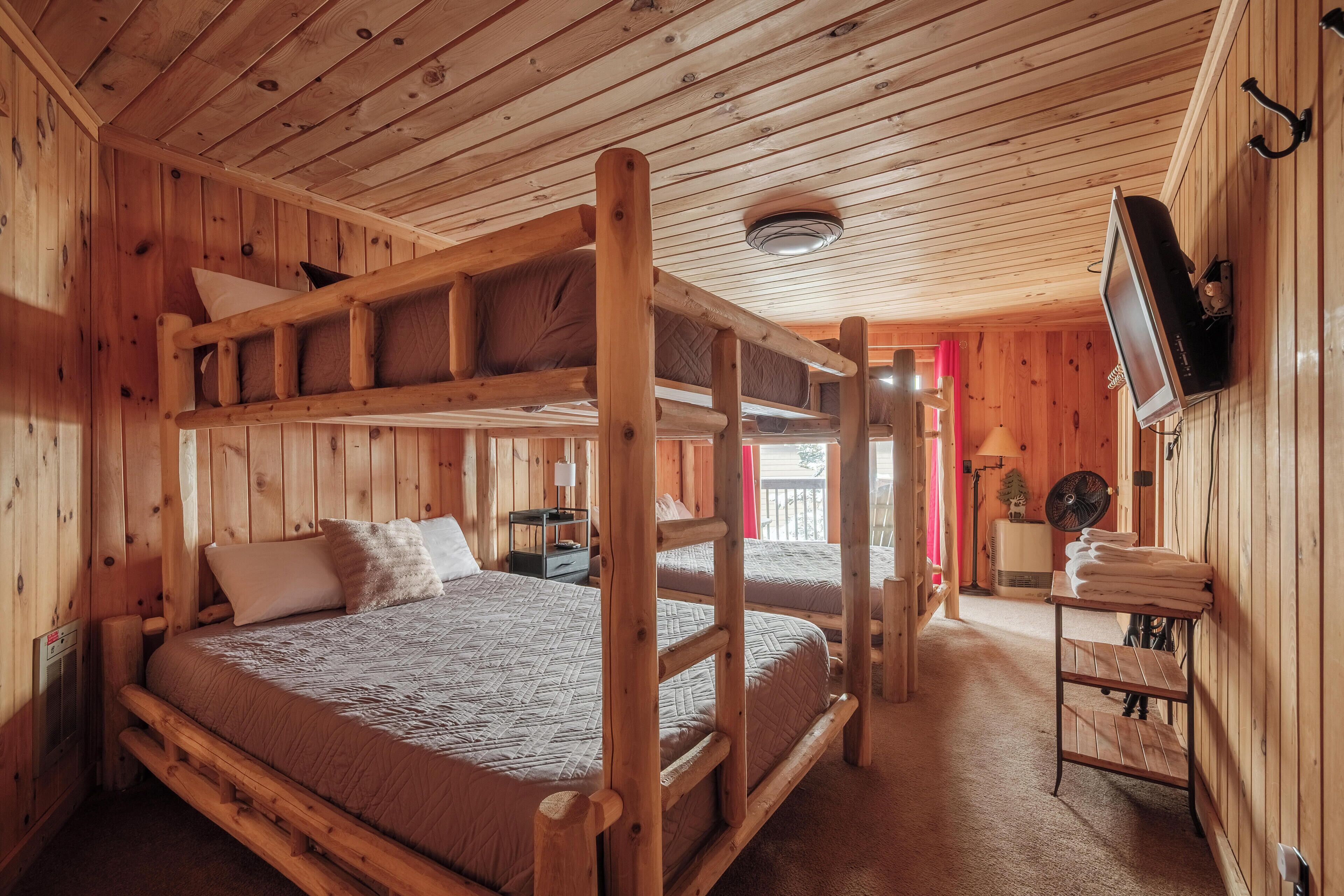 2 chambres, bureau, fer et planche à repasser, Wi-Fi gratuit