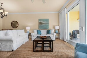 Smart TV, books, stereo