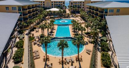 Adagio! Heated Infinity pool, gym, Private Beach, 1st Floor!