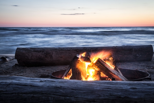 Sun-loungers, beach towels