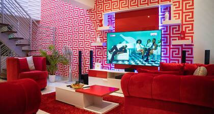 Harmony Homes: Apartment mit 2 Schlafzimmern und Terrasse