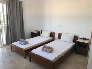 3 quartos, Wi-Fi de cortesia, roupa de cama