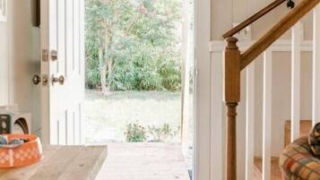 Rumah (2A Gordon St Apartment) | Eksterior