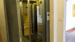 Elevator
