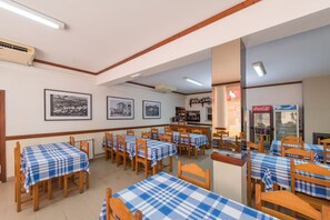 Päivittäinen buffetaamiainen maksusta