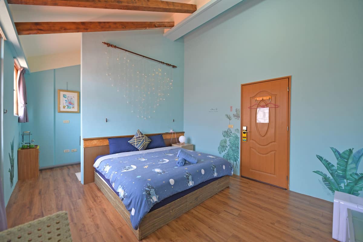 Signature tweepersoonskamer, 1 queensize bed (C) | Donzen dekbedden, verduisterende gordijnen, gratis wifi, beddengoed