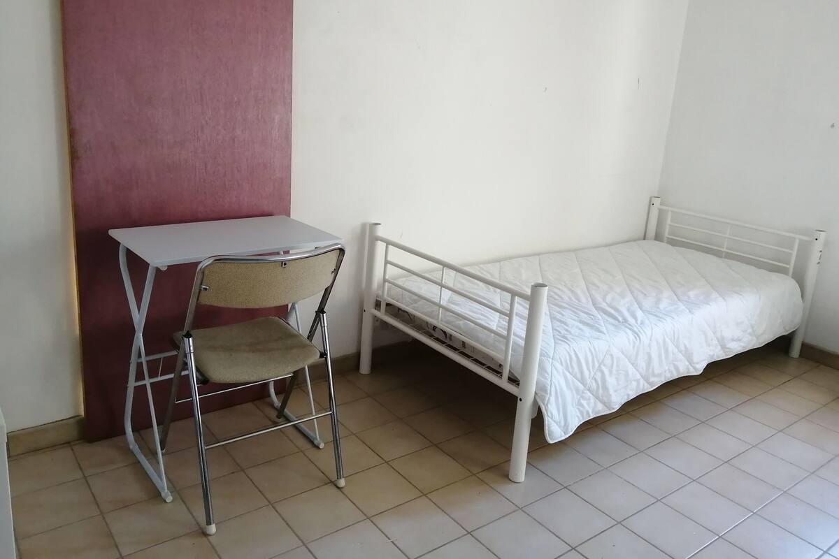 Zimmer | Kostenloses WLAN, Bettwäsche