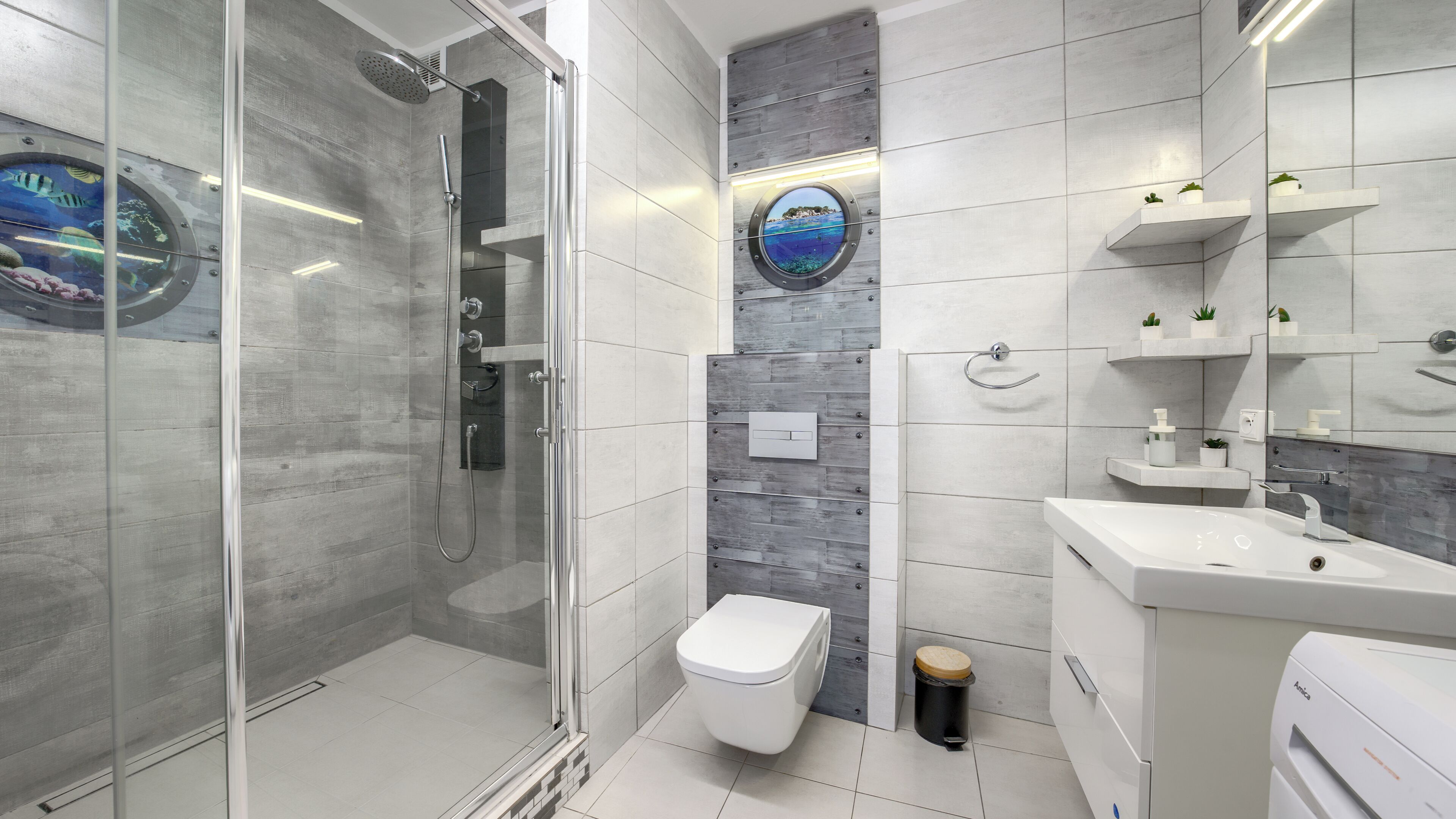 Apartment (7B/3) | Badezimmer | Dusche, Haartrockner, Handtücher