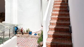 Perincian bahagian luar