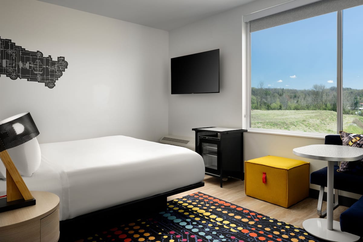 Hochwertige Bettwaren, Pillowtop-Betten, Zimmersafe