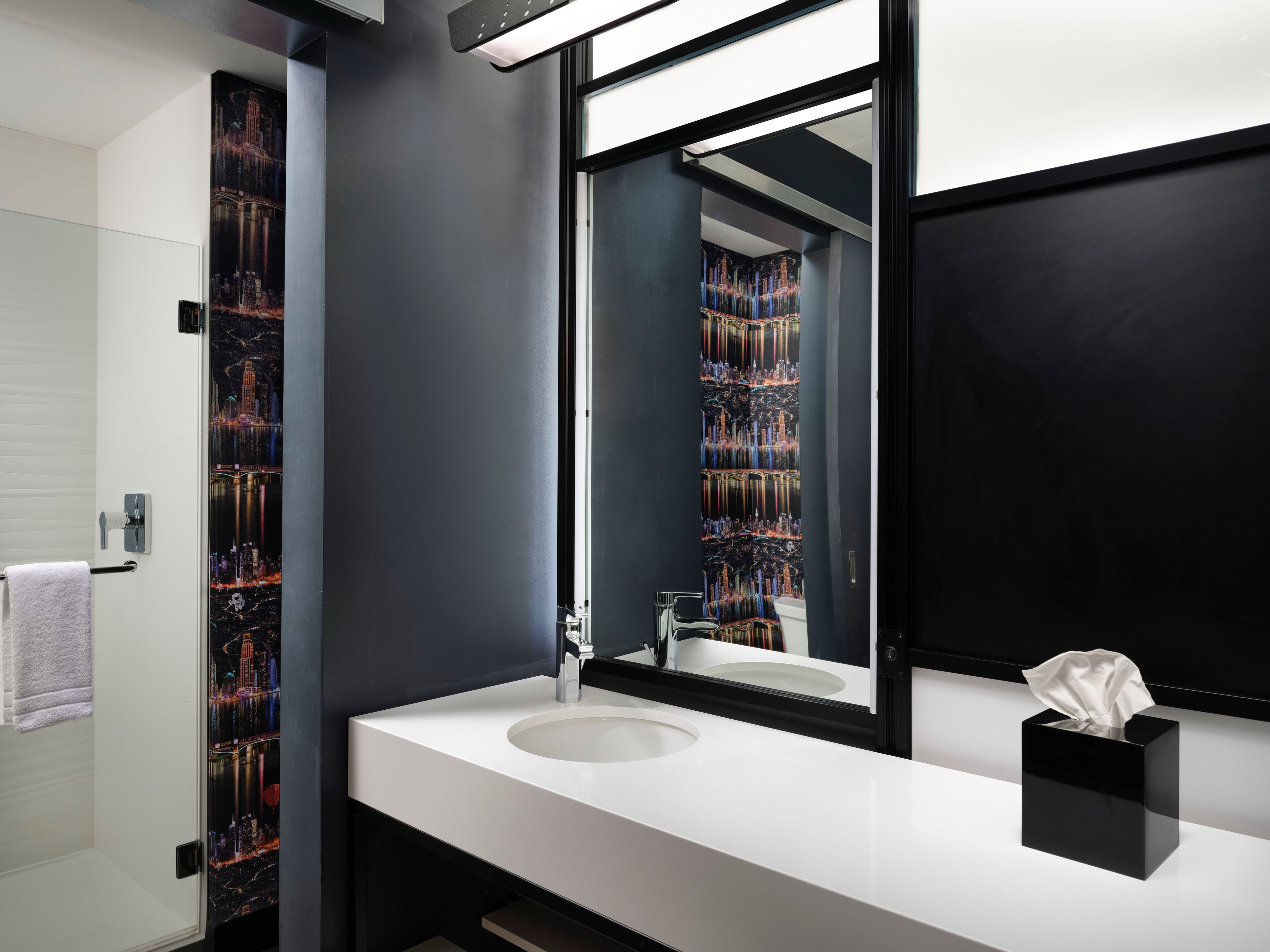 shower, rainfall showerhead, free toiletries, hair dryer