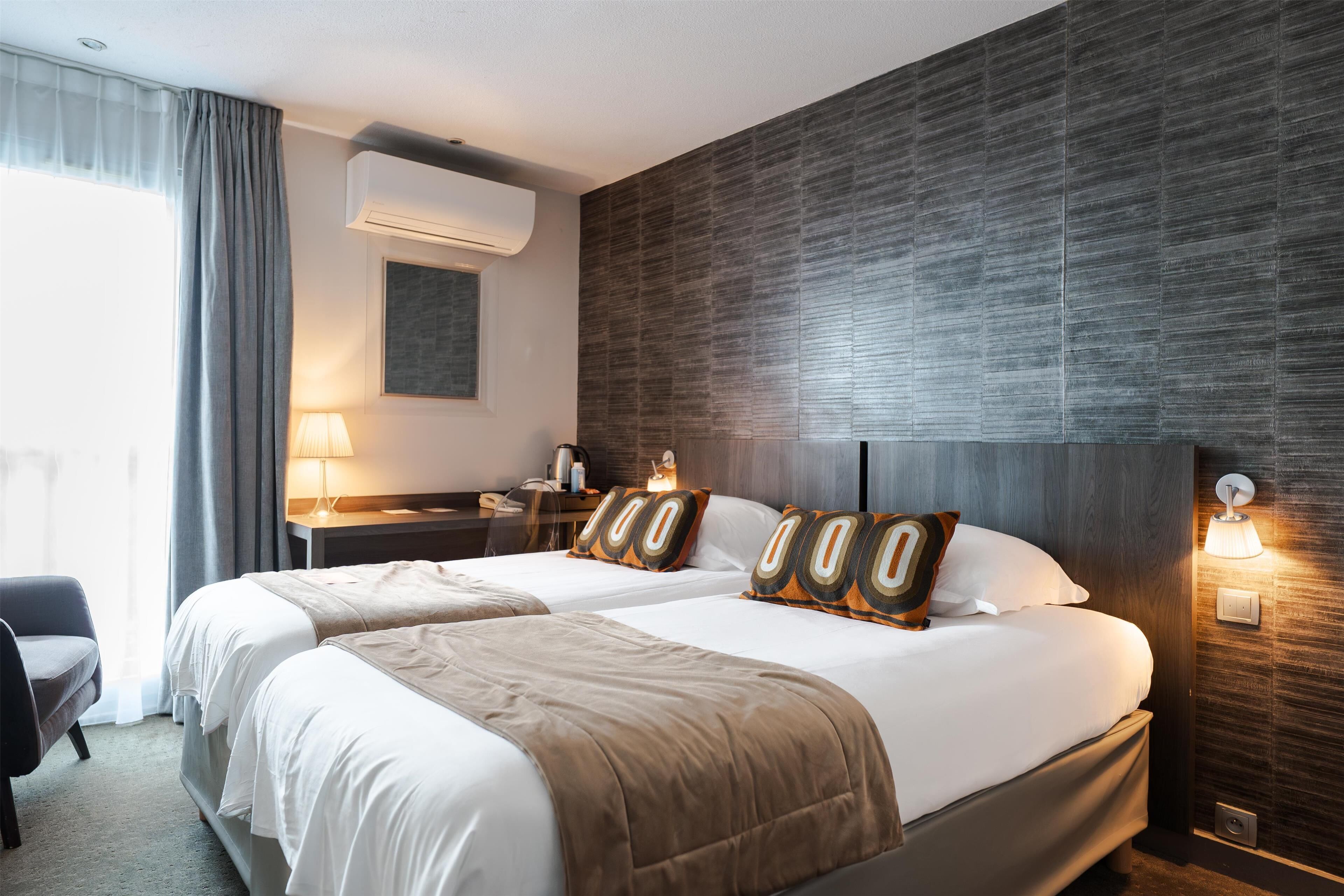 Superior-huone, 2 yhden hengen sänkyä, tupakointi kielletty (Larger Room) | Yksilöllisesti sisustettu, yksilöllisesti kalustettu, työpöytä