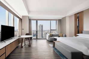 Room, 1 King Bed, City View, Corner