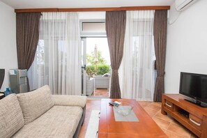 Living room - Apartments Zara (Bar)