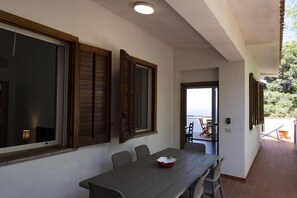 Villa, 5 chambres | Terrasse/patio