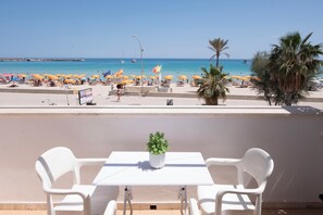Appartement, 1 chambre | Vue sur la plage/l’océan
