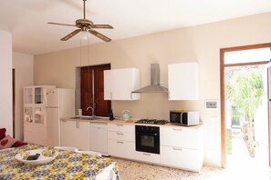 Appartement, 3 chambres | Cuisine privée