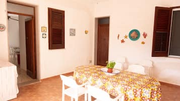 Apartment, 3 Bedrooms | Terrace/patio